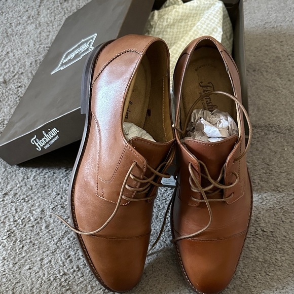 Florsheim Men\'s Tan Leather Oxfords main image 4
